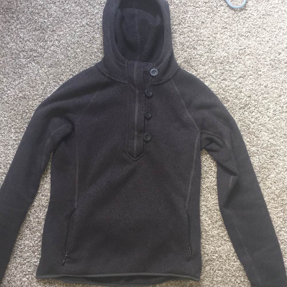 Charcoal Grey North Face Pullover